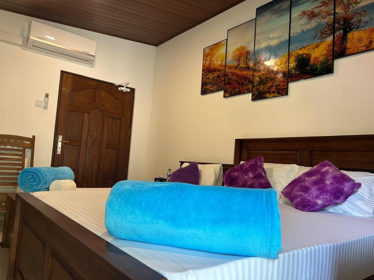 Dinu Lanka Resort Katunayaka Exterior photo
